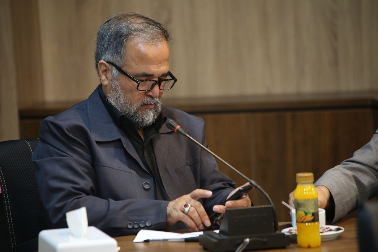 گفتمان مقاومت، راه برون‌رفت ازمشکلات وتضمین پیروزی ملت‌هاست