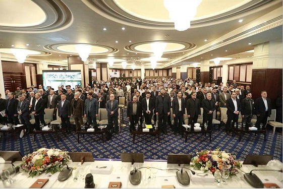 مجمع عمومی سهامداران گل گهر، با تایید عملکرد مدیرعامل، هیات مدیره را برای 2 سال دیگر تمدید کرد