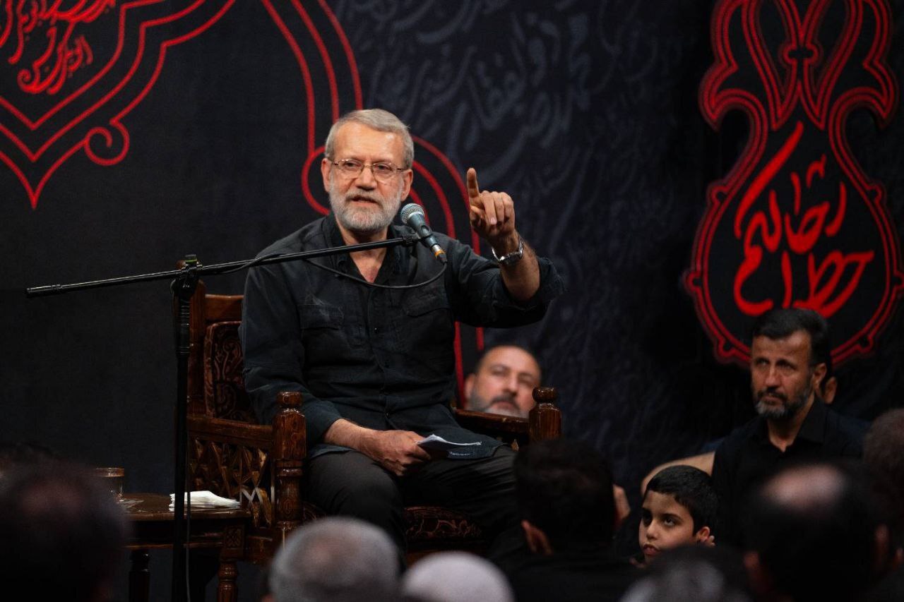 قطار انقلاب برای برخی فقط یک واگن کوچک است
