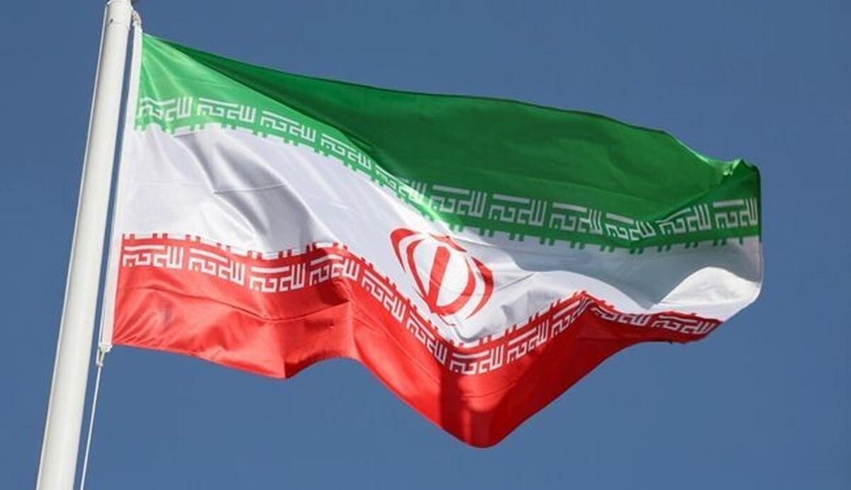 به جراح اعتماد کنیم، نه به دلقک‌های عوام‌فریب