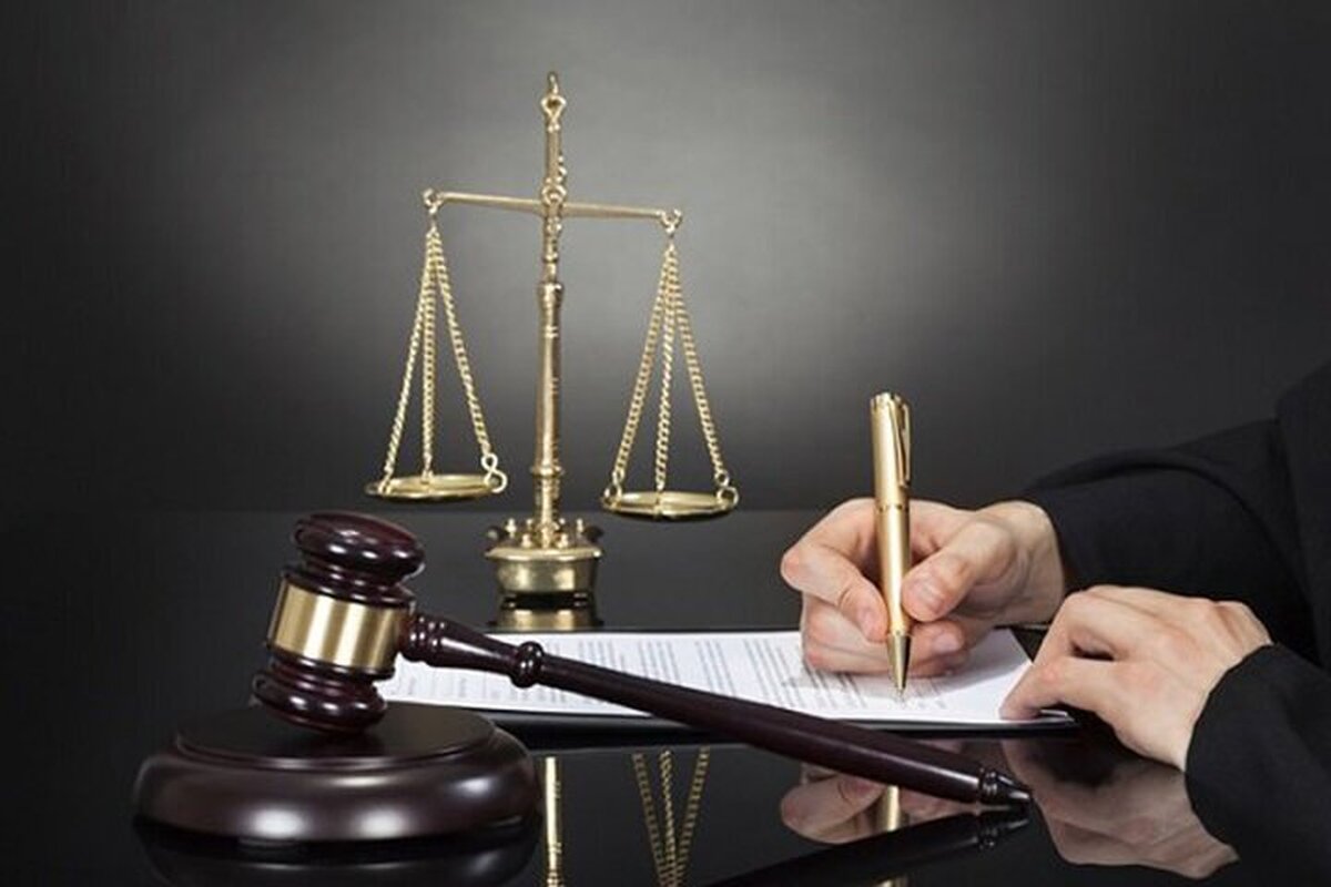 صدای وکلای ایرانی در مقابل صدای وکلای کاذب