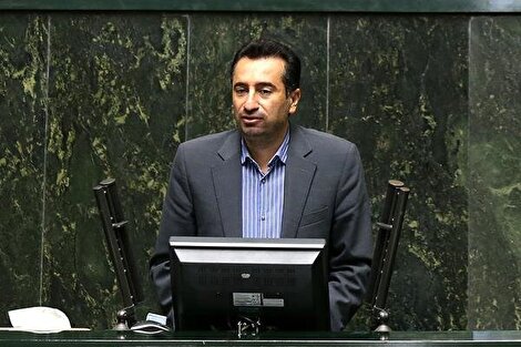 دکتر مسلم صالحی: «مستندات کامل تخلفات بانک آینده در دسترس است — زمان شفاف‌سازی فرا رسیده!»