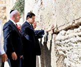 هرجا که او پا می‌گذارد، جنگ و نفرت آغاز می‌شود...