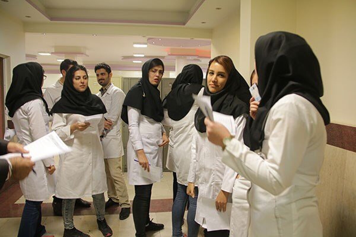 حدود ۱۶۰۰ صندلی دستیاری در سال گذشته خالی ماند