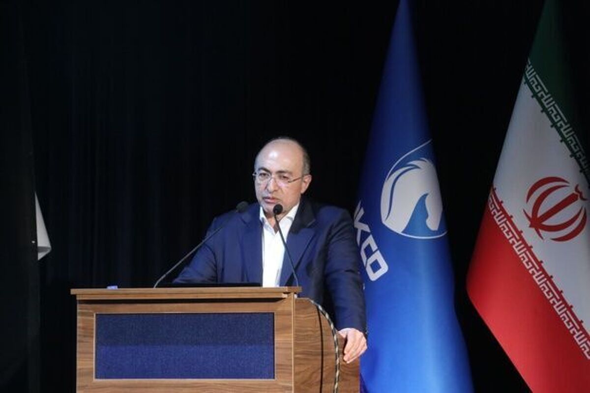 سقوط آزاد ایران‌خودرو زیر فرمان کشاورز