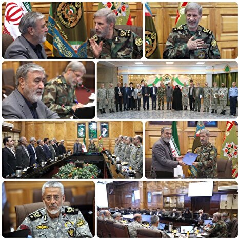 نشست اعضای کمیسیون امنیت ملی مجلس شورای اسلامی با فرمانده کل ارتش