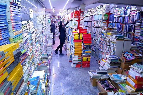 مراحل انتخاب درست کتاب کمک‌درسی براساس سطح درسی دانش‌آموز