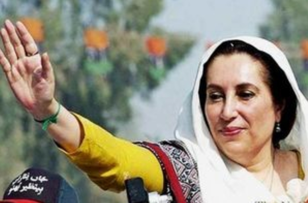 عمران خان نخست وزیر پیشین پاکستان، فیلمی ایرانی را در صفحه شخصی خود منتشر کرد + بازگشت به ریشه ها