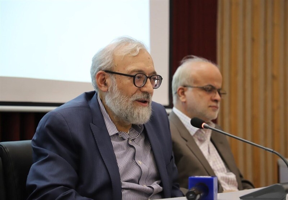 لاریجانی: فتوای رهبرمعظم انقلاب درباره سلاح هسته‌ای نشان‌دهنده آن است که در مکتب اهل‌بیت خشونت بدون مرز نداریم؛ حتی در صورت جنگ