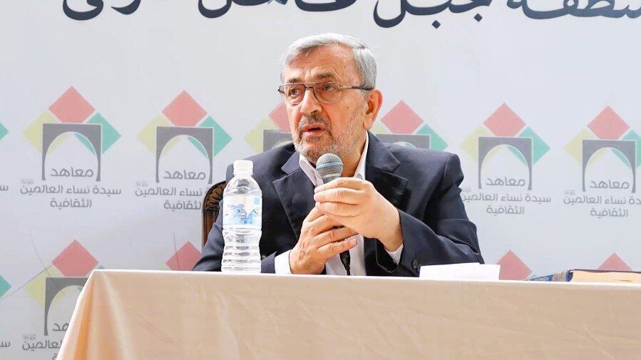 برای دفاع از سرزمین و کرامت خود از هیچ قدرتی اجازه نمیگیریم برای دفاع از سرزمین و کرامت خود از هیچ قدرتی اجازه نمیگیریم