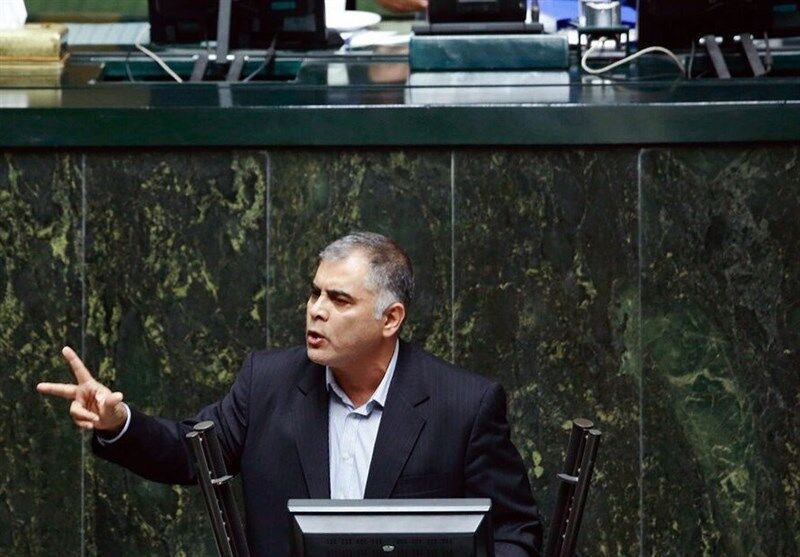 وزیر نفت: فعلاً برنامه‌ای برای تغییر قیمت یا سهمیه بنزین وجود ندارد