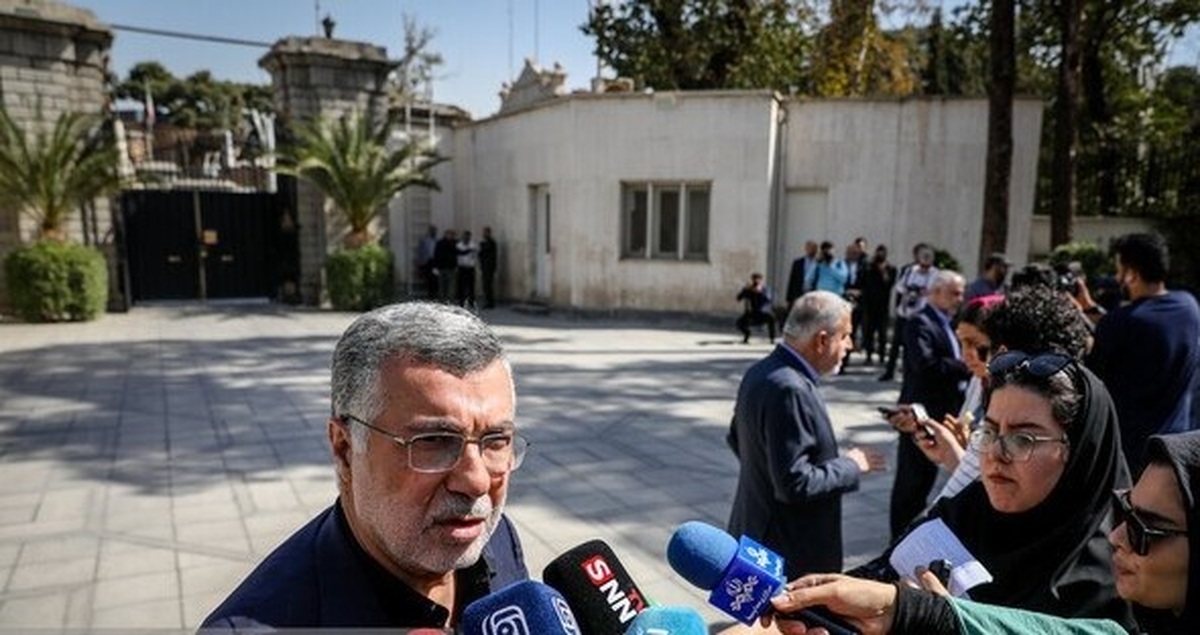 وزیر بهداشت: پرداخت ارز دارو با دستور رئیس‌جمهوری ادامه دارد