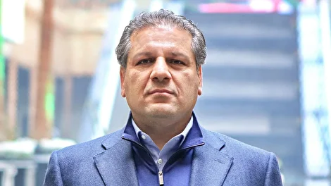 علی انصاری ثروت ملی را از ایران خارج کرد تا به انگلیسی ها بدهد ، اکنون نوبت محاکمه ی اوست