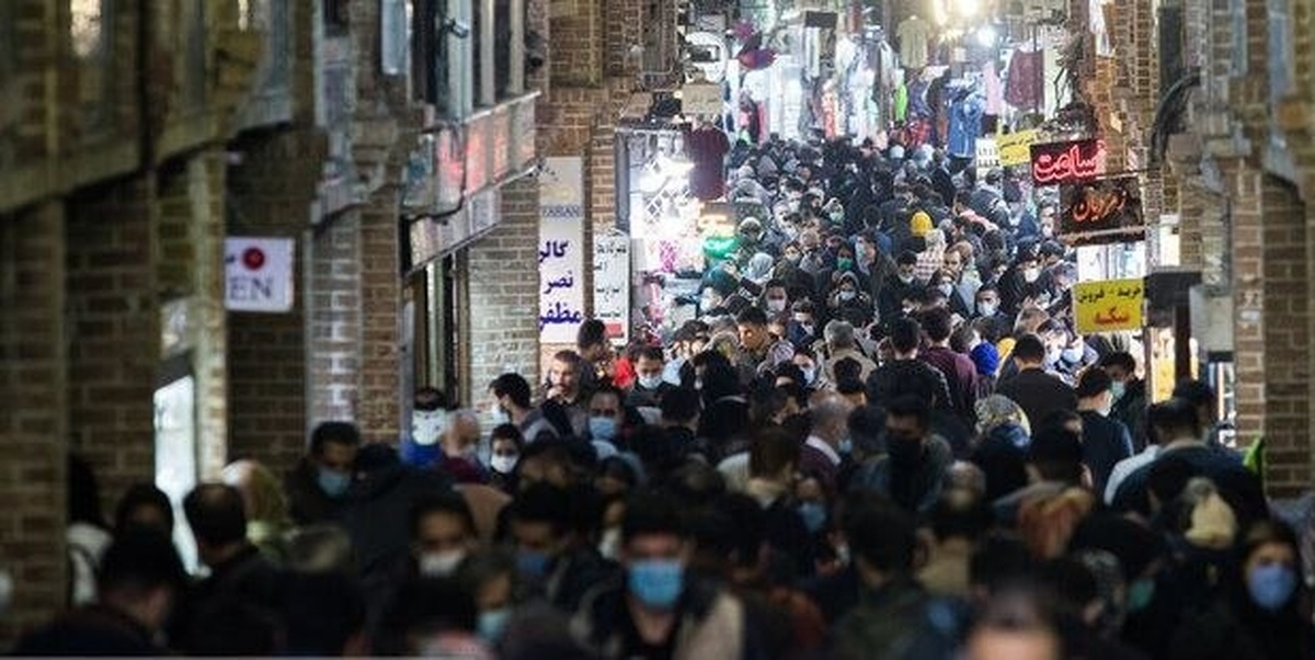 بارگذاری بی‌پایان جمعیت در شهری بی‌رمق