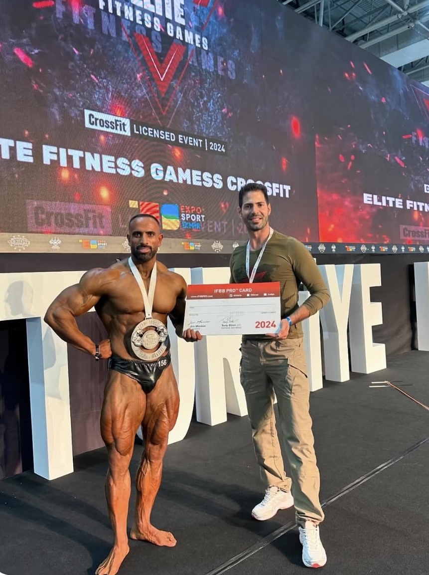 گزارش وحید مداحی از نمایشگاه و مسابقات ورزشی ازمیر ترکیه گزارش وحید مداحی از نمایشگاه و مسابقات ورزشی ازمیر ترکیه