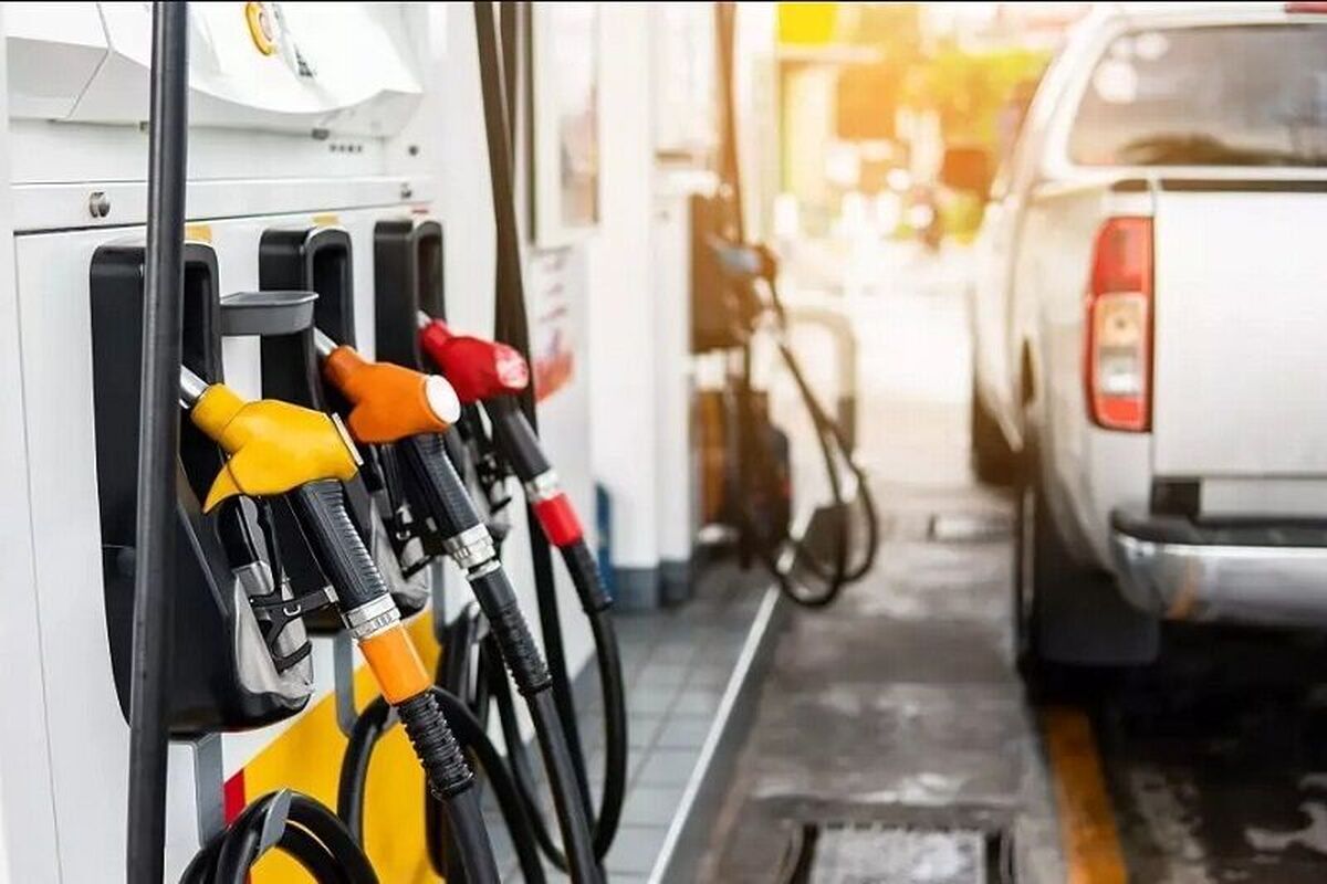 بنزین سوپر در بورس انرژی عرضه می‌شود