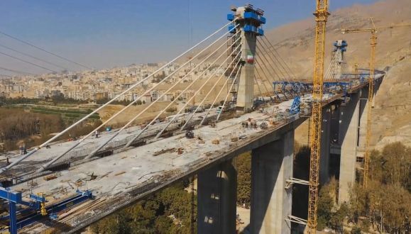 پیشرفت ۹۰ درصدی پل بیلقان؛ بزرگترین سازه اکسترادوز غرب آسیا در آستانه بهرهبرداری / نماد شکوفایی مهندسی ایرانی و یک افتخار ملی پیشرفت ۹۰ درصدی پل بیلقان؛ بزرگترین سازه اکسترادوز غرب آسیا در آستانه بهرهبرداری / نماد شکوفایی مهندسی ایرانی و یک افتخار ملی
