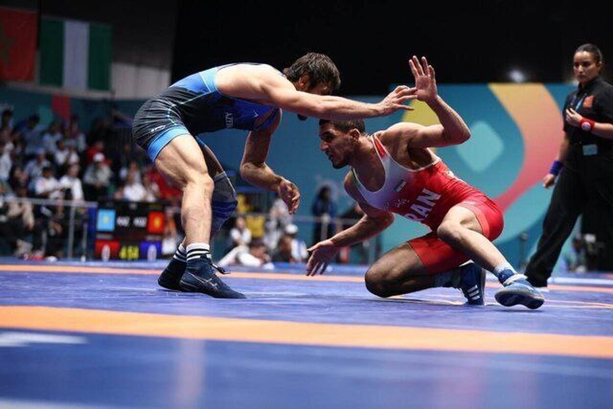 رحمان عموزاد قهرمان کشتی آزاد کشورهای اسلامی شد