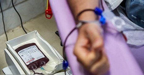 تهرانی‌ها خون اهدا کنید