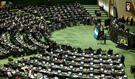 مجلسِ وام و رانت؛ وقتی تحقیق‌وتفحص «قیمت» پیدا می‌کند  