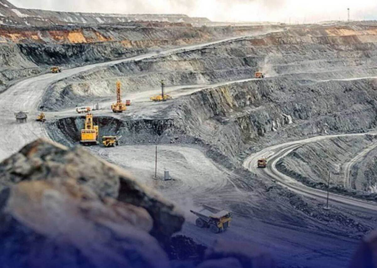 سند تخلف وزارت صمت در جیب بازرسی / جراحی بزرگ یا حکم اعدام اقتصاد معدن؟