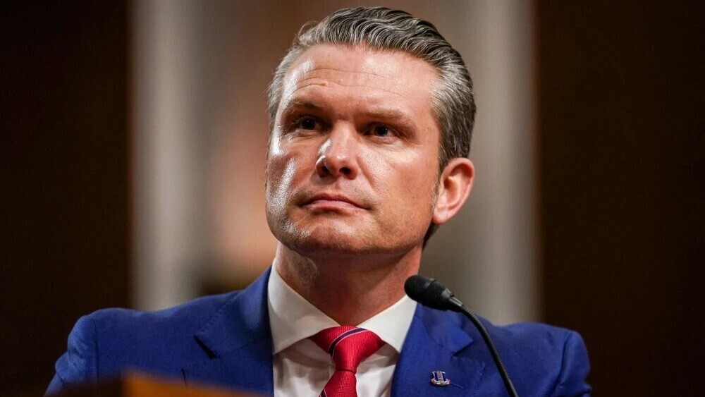 ضرورت پیگرد قانونی وزیرجنگ آمریکا به جرم جنایت جنگی