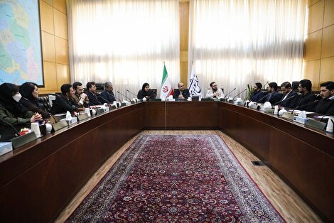 حوزه سیاست خارجی با وضعیت مطلوب فاصله دارد/ از بسیاری از ظرفیت های دنیا در حوزه دیپلماسی غفلت کردیم