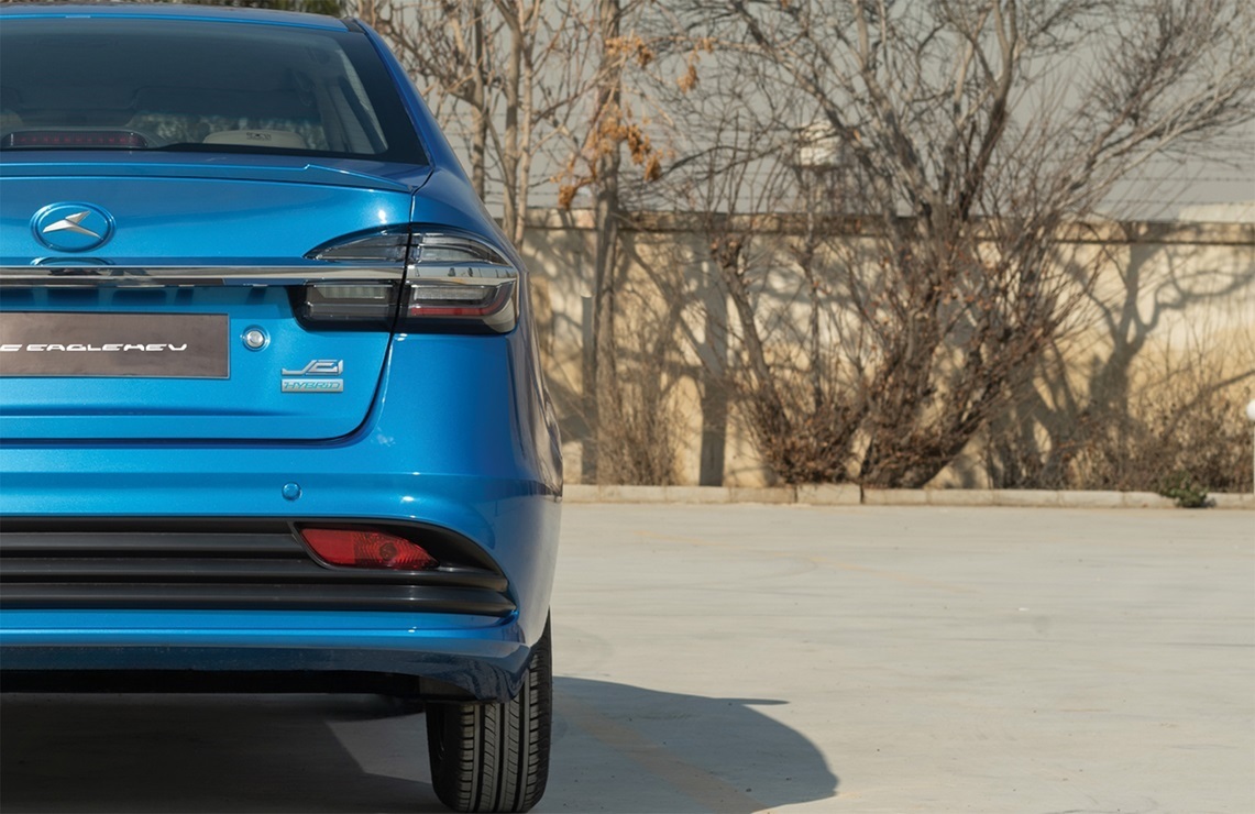 اولین خودرو سدان هیبرید ملی، در یک قدمی بازار/کیامسی ایگل هیبرید چگونه خودرویی است؟ (+عکس و مشخصات فنی) اولین خودرو سدان هیبرید ملی، در یک قدمی بازار/کیامسی ایگل هیبرید چگونه خودرویی است؟ (+عکس و مشخصات فنی)