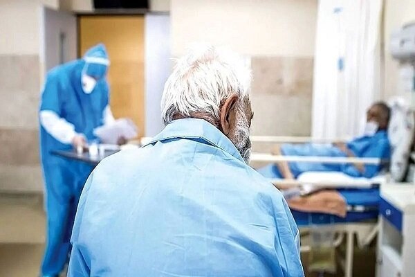 بازنشستگان در میانه راه درمان رها شدند؛ اضطراب تامین هزینهها بازنشستگان در میانه راه درمان رها شدند؛ اضطراب تامین هزینهها