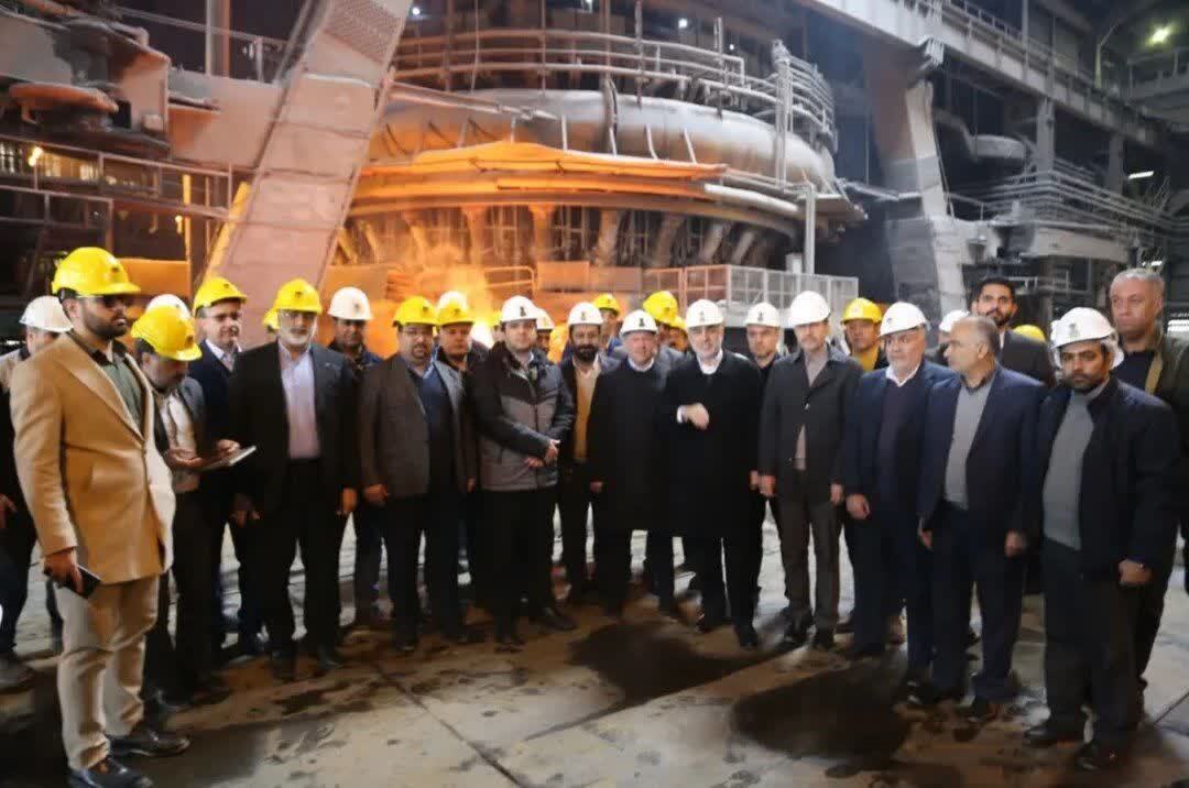 ذوب‌ آهن اصفهان: قربانی عکس‌های یادگاری در عصر ورشکستگی