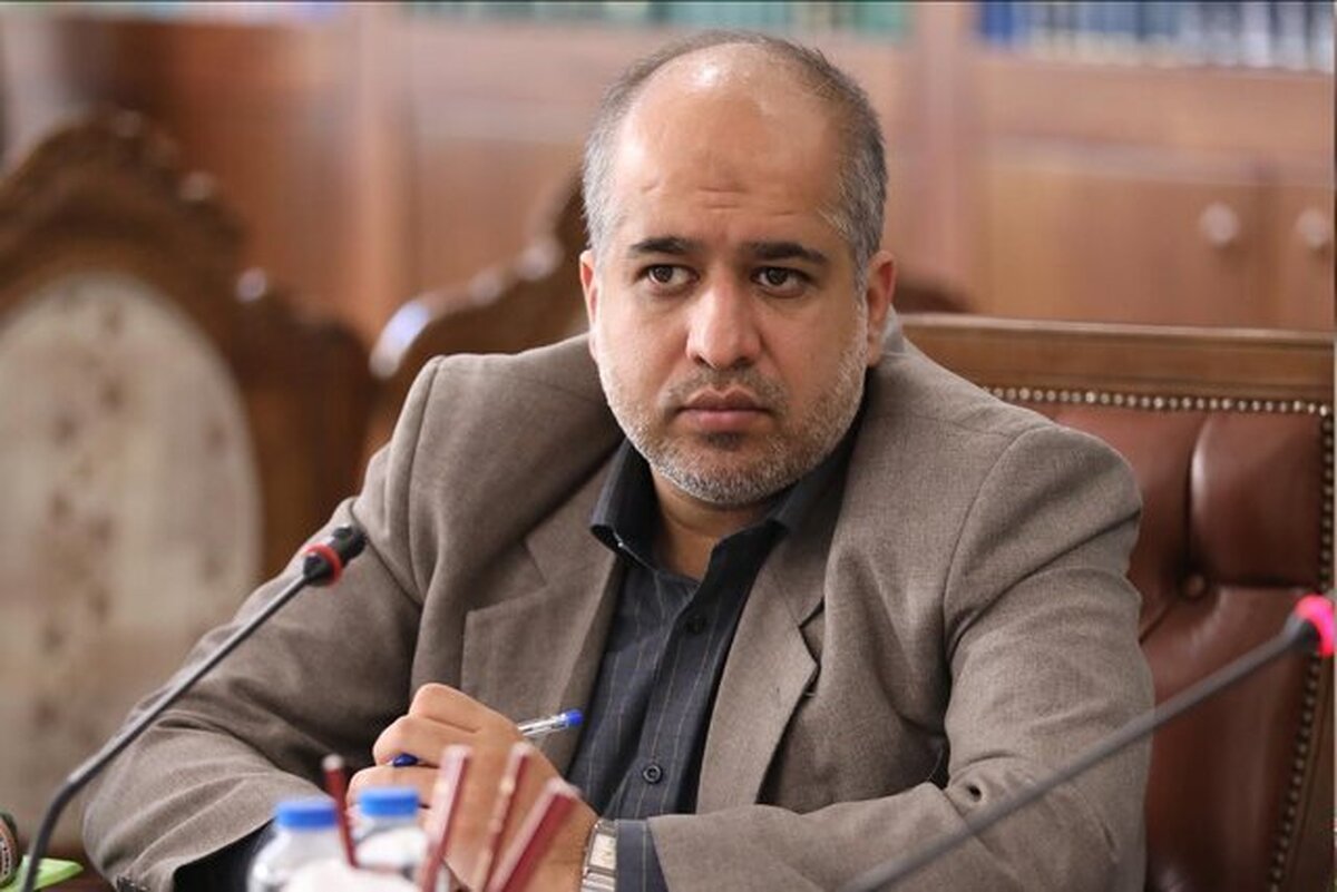 خضریان: برای تسهیل واردات کالاهای لوکس از وزارت صمت به کمیسیون اصل 90 شکایت می کنیم