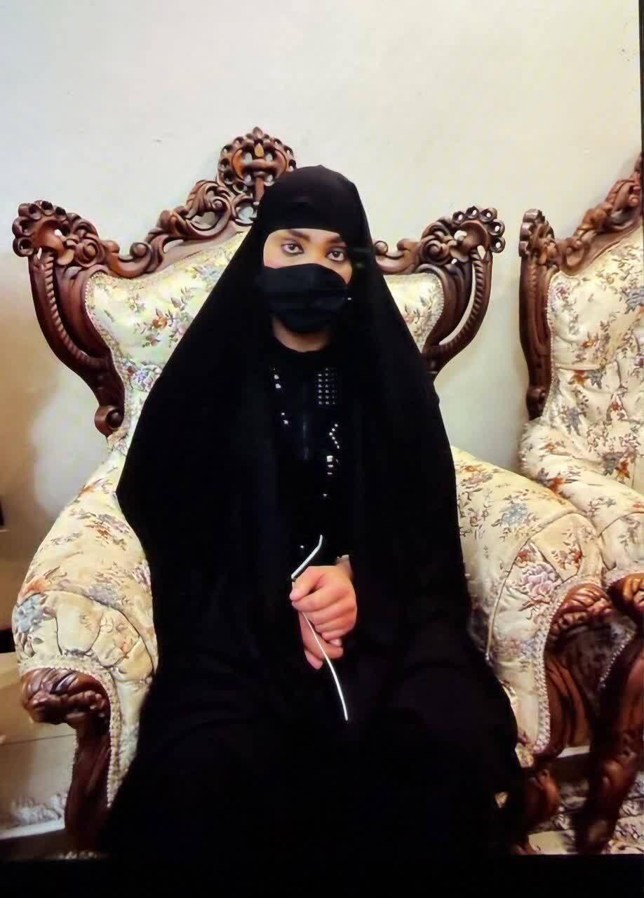 دستگیری مردی با پوشش زن اقدام به جمع اوری اطلاعات مکان های نظامی دستگیری مردی با پوشش زن اقدام به جمع اوری اطلاعات مکان های نظامی