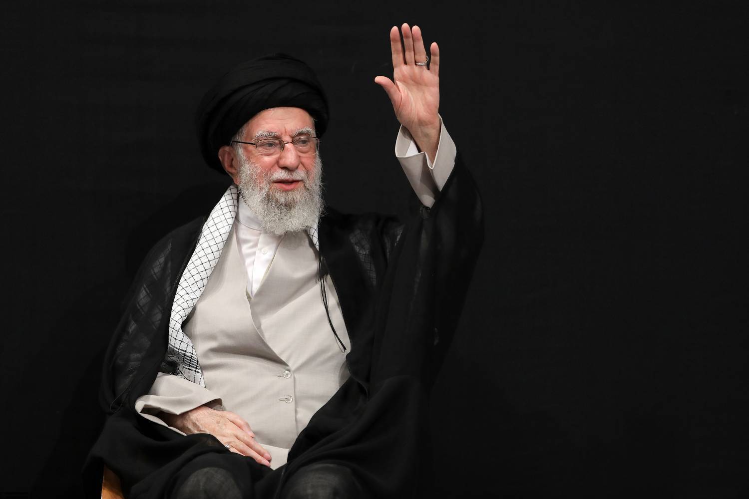 در خصوص نام گذاری نامگذاری اماکن، معابر و... به نام امام شهید و...از اقدامات شتابزده خودداری شود در خصوص نام گذاری نامگذاری اماکن، معابر و... به نام امام شهید و...از اقدامات شتابزده خودداری شود