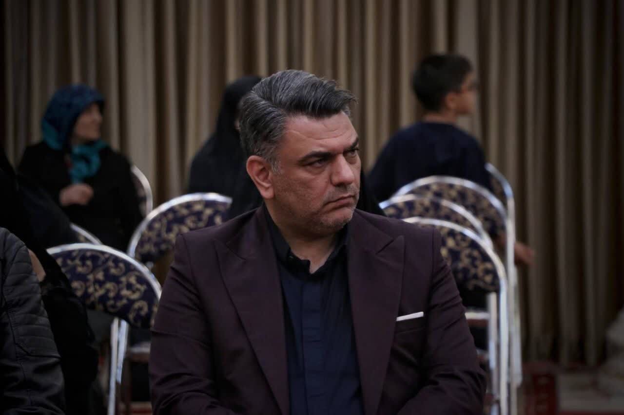 دکتر علی پاکباختگان زنجانی: ایران در آستانه گشایش جبهههای جدید علیه استکبار است / دلار را رها میکنیم، امتیاز نمیدهیم دکتر علی پاکباختگان زنجانی: ایران در آستانه گشایش جبهههای جدید علیه استکبار است / دلار را رها میکنیم، امتیاز نمیدهیم