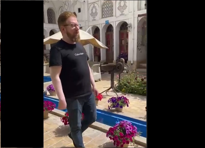 سکوت مسئولان و خبر از بازسازی خانهای منسوب به بهاءالله در تهران سکوت مسئولان و خبر از بازسازی خانهای منسوب به بهاءالله در تهران