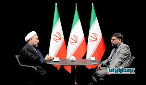 زائری: در جنگ رمضان، مرجعیت رسانه‌ای از سلبریتی‌های ساکت به مردم میدان منتقل شد