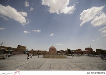 مسجد جامع که بعد از آزادسازی فضای آلوده اطرافش توسط شهرداری ارومیه هم اکنون نفسی راحت میکشد 