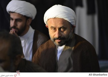 نقویان
