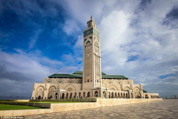 
مسجد الحسن الثاني في المغرب