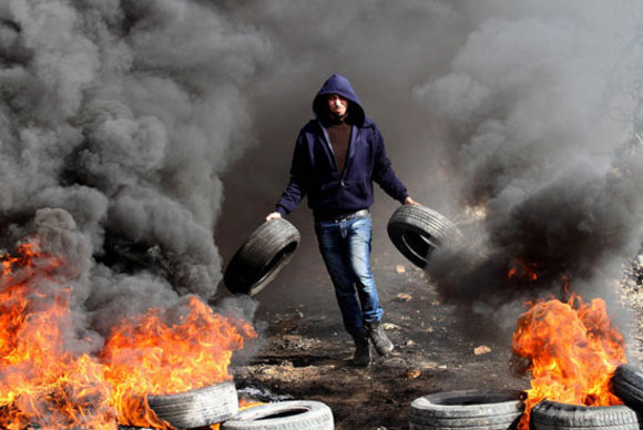 تظاهرات ضد اسراییلی در شهر نابلس در کرانه باختری