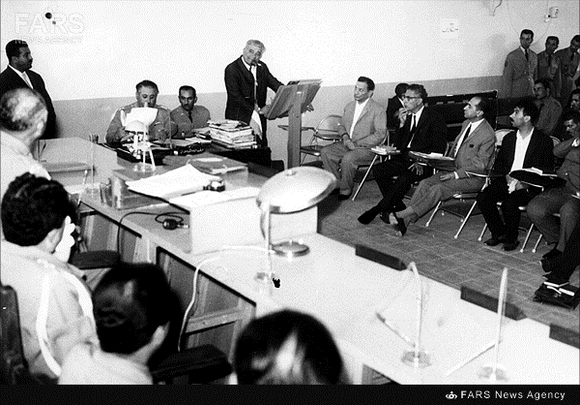 شهید طیب حاج رضایی دردادگاه سال 1342