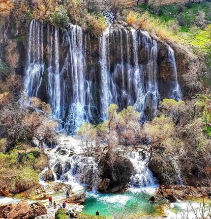 #اینجا_دزفول  #آبشار_شوی  مکان: رشته کوه‌های زاگرس، روستای شوی، دهستان سید محمود بخش شهیون منطقه سردشت دزفول، شمال استان خوزستان شهرستان دزفول 