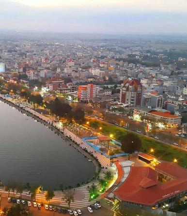 نمایی از شهر دیدنی لاهیجان در استان گیلان با تاریخی کهن