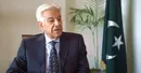 وزیر دفاع پاکستان: اسلام‌آباد در میانجیگری میان تهران-واشنگتن بر لبه تیغ راه می‌رود