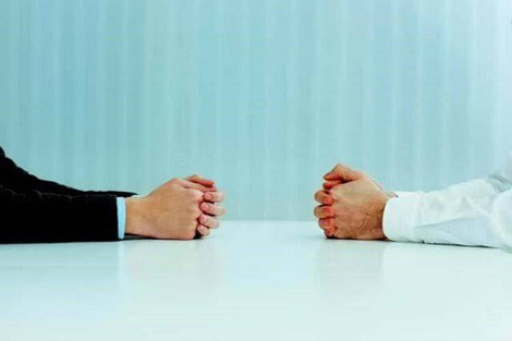 مذاکره با متجاوز؛ تسلیم در برابر حقارت یا ایستادگی تا تاوان؟