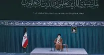 سلیمانیه با زبان هنر به رهبر شهید ادای احترام کرد؛ سرود حماسی هنرمندان کُرد در سوگ مردی که مرزها را درنوردید