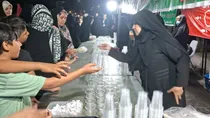 ۲۰۸ شب ایستادن پای مردم؛ اینجا خدمت هنوز زنده است