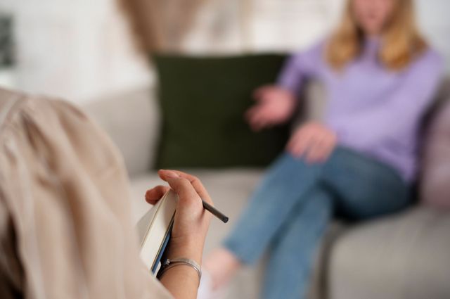 برای انتخاب روانشناس برای جلسات آنلاین تراپی این ۵ نکته را فراموش نکنید