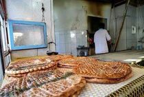 کشف صدها کارت بانکی سرگردان در نانوایی نیک‌شهر