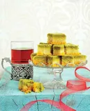 طرز تهیه باقلوا برشی بادام
